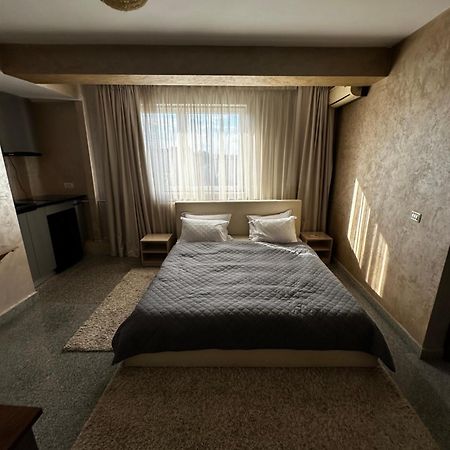 Central Residence Constanta Exterior photo